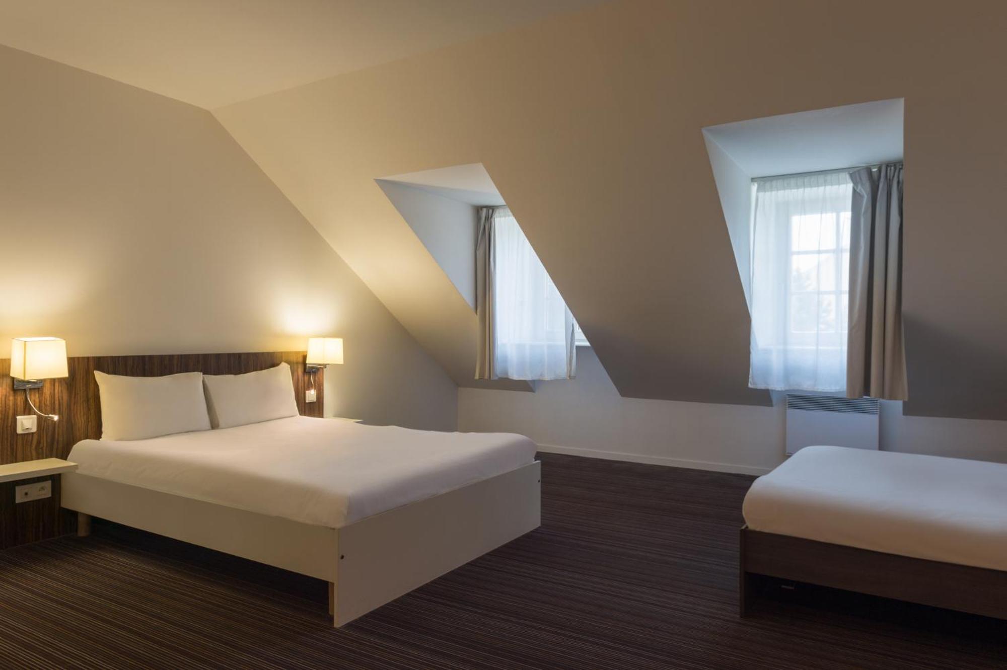 The Originals City, Hotel Le Coeur D'Or, Sedan Est Douzy Ngoại thất bức ảnh
